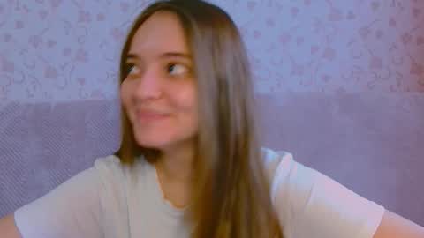 MelanieAlves online show from 21, 9, 2025