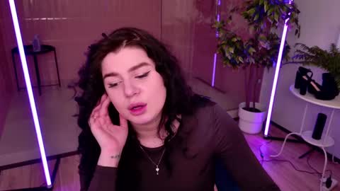 Melanie online show from 27, 2, 2025