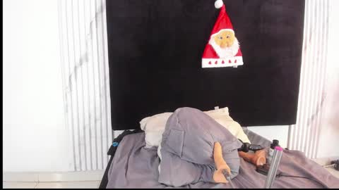 Snapshot of melaniecooperr chatting on 16, 12, 2024 Melaniecooper online show from 16, 12, 2024