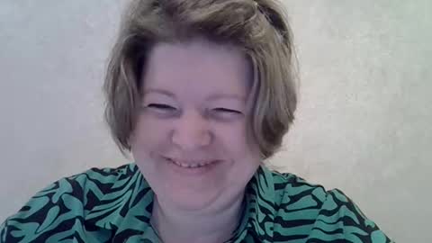 melaniefeys online show from 25, 5, 2026