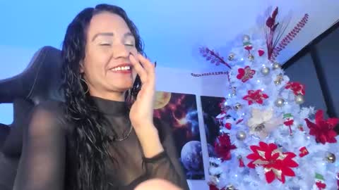 Snapshot of melannia_hills chatting on 13, 12, 2024 melannia_hills online show from 13, 12, 2024