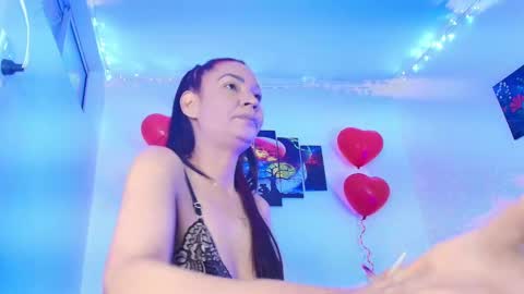 Snapshot of melannia_hills chatting on 3, 10, 2025 melannia_hills online show from 3, 10, 2025