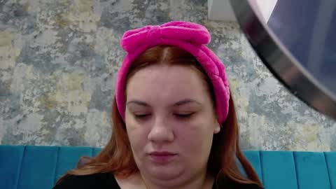 melanniebrown online show from 6, 1, 2025