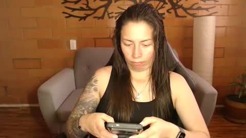 Snapshot of melanny_69 chatting on 19, 11, 2025 Melanny online show from 19, 11, 2025