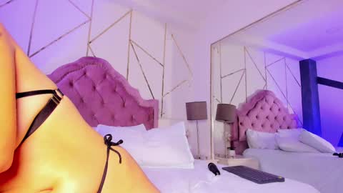 MelanyLuv online show from 19, 2, 2025