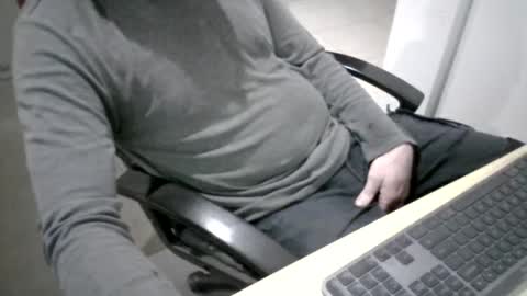 Snapshot of melbguy_075 chatting on 13, 7, 2026 melbguy_075 online show from 13, 7, 2026