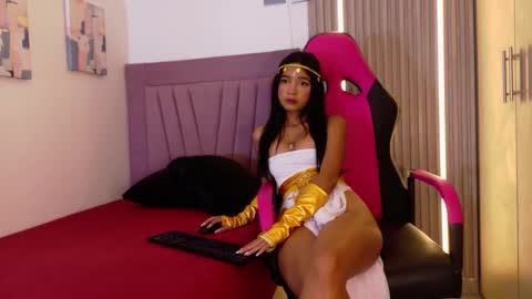 meli_peach online show from 29, 10, 2025