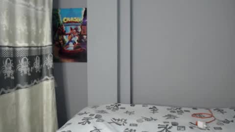 meliinna_xxx online show from 15, 4, 2026