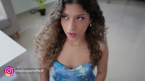 MelinaSmith  online show from 20, 2, 2025