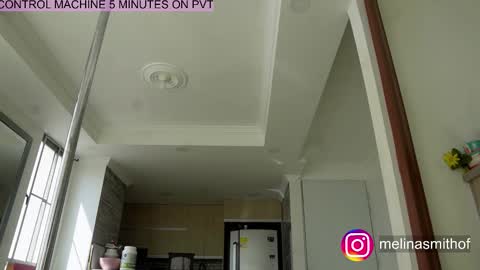 MelinaSmith  online show from 21, 11, 2025