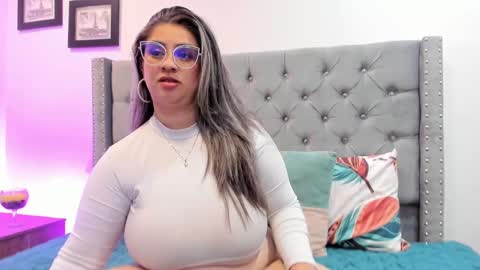 Snapshot of melinda_bob chatting on 23, 1, 2025 Melinda online show from 23, 1, 2025