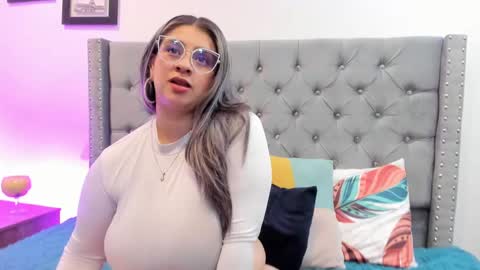 Snapshot of melinda_bob chatting on 29, 1, 2025 Melinda online show from 29, 1, 2025