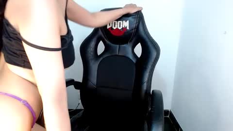 Snapshot of melinna706702 chatting on 16, 1, 2025 melinna706702 online show from 16, 1, 2025