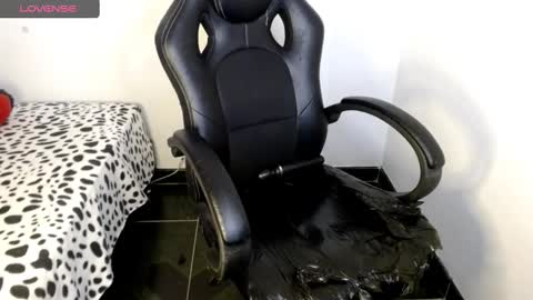 Snapshot of melinna706702 chatting on 18, 2, 2025 melinna706702 online show from 18, 2, 2025