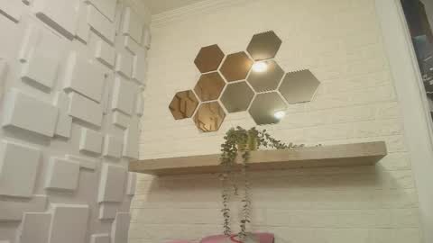 Snapshot of melisa_garcia chatting on 6, 10, 2025 Melissa online show from 6, 10, 2025