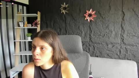 Snapshot of melisabostton_ chatting on 1, 10, 2025 Melissa online show from 1, 10, 2025
