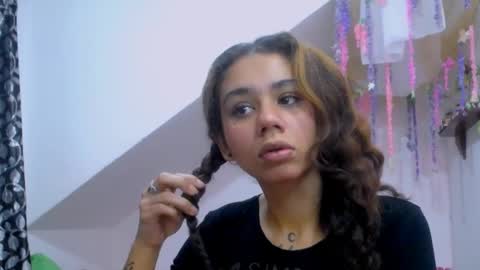 Snapshot of meliss1 chatting on 7, 3, 2025 melissa online show from 7, 3, 2025