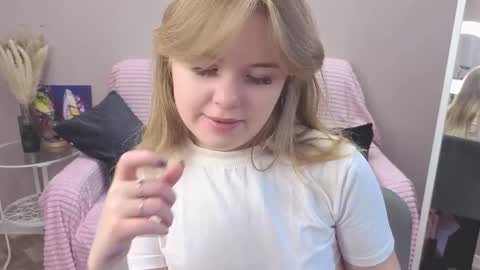 Snapshot of melissa_199 chatting on 16, 10, 2025 Sophia online show from 16, 10, 2025