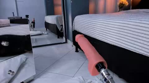 Snapshot of melissa_23_ chatting on 13, 10, 2025 melissa_23_ online show from 13, 10, 2025