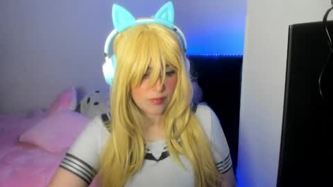 Snapshot of melissa_98 chatting on 23, 5, 2026 anny instagram anny cute98 online show from 23, 5, 2026