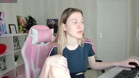 melissa_moooree online show from 26, 2, 2025