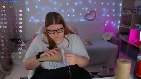 Snapshot of melissa_purr chatting on 14, 12, 2024 melissa_purr online show from 14, 12, 2024