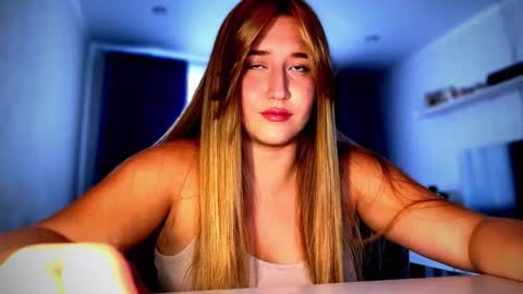 melissalii online show from 10, 10, 2025