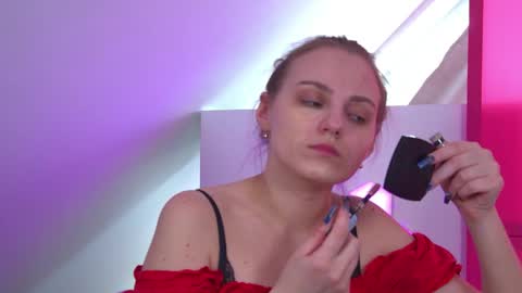Snapshot of melissamelrey chatting on 4, 5, 2026 MelissaBerry online show from 4, 5, 2026