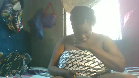 Snapshot of melissaperks chatting on 13, 5, 2026 Melissa online show from 13, 5, 2026