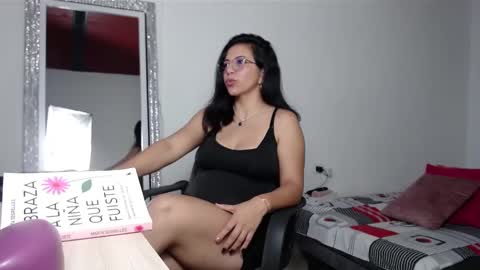 Snapshot of melissazaens chatting on 12, 3, 2025 melissazaens online show from 12, 3, 2025