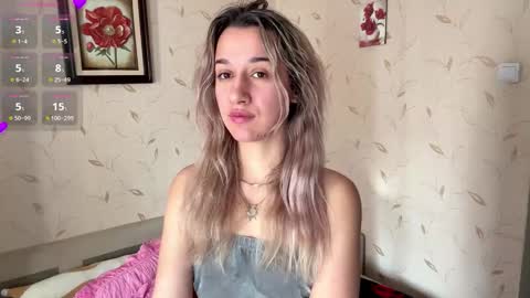 Snapshot of melitagregorio chatting on 14, 12, 2025 Hello My name is Aurora im new model here. Lets enjoy our time togather online show from 14, 12, 2025