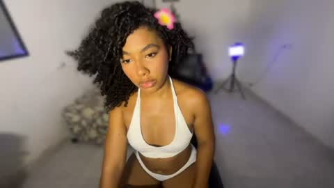 Snapshot of mell_rossi chatting on 14, 6, 2026 mell_rossi online show from 14, 6, 2026