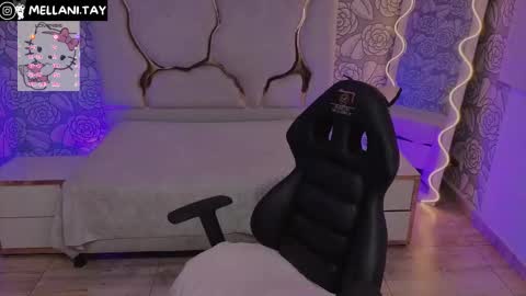 Snapshot of mellani_tay chatting on 27, 11, 2025 Mellani online show from 27, 11, 2025