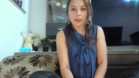 Snapshot of mellbell_ chatting on 26, 6, 2026 MellyMell online show from 26, 6, 2026