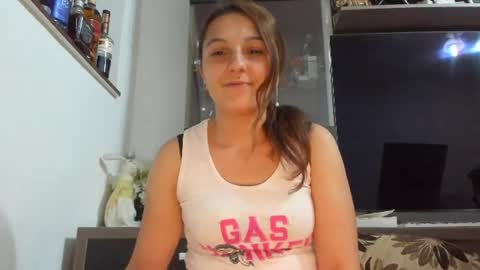Snapshot of mellbell_ chatting on 30, 6, 2026 MellyMell online show from 30, 6, 2026