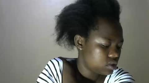 Snapshot of mellcy chatting on 24, 12, 2024 mell online show from 24, 12, 2024