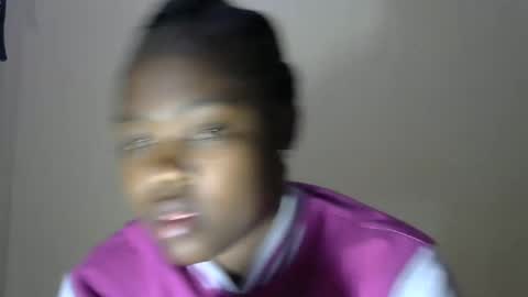 Snapshot of mellcy chatting on 18, 1, 2025 mell online show from 18, 1, 2025