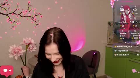 Snapshot of mellhyees chatting on 14, 11, 2025 mellhyees online show from 14, 11, 2025