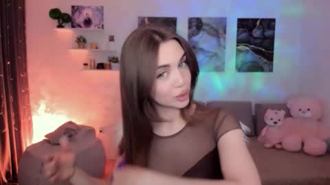 Tessa online show from 4, 2, 2026