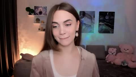 Tessa online show from 15, 4, 2026