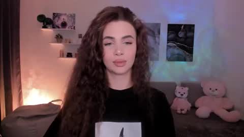 Tessa online show from 5, 7, 2026