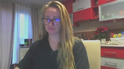 Melly online show from 16, 12, 2024