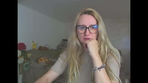 Melly online show from 7, 4, 2026