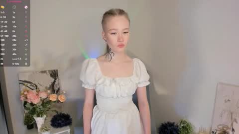 Snapshot of melodievejar chatting on 5, 2, 2026 melodievejar online show from 5, 2, 2026