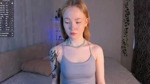 Snapshot of melodievejar chatting on 20, 3, 2026 melodievejar online show from 20, 3, 2026