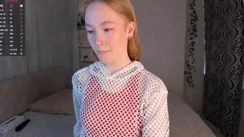 Snapshot of melodievejar chatting on 2, 4, 2026 melodievejar online show from 2, 4, 2026
