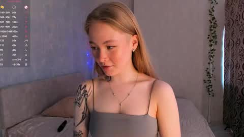 Snapshot of melodievejar chatting on 4, 5, 2026 melodievejar online show from 4, 5, 2026