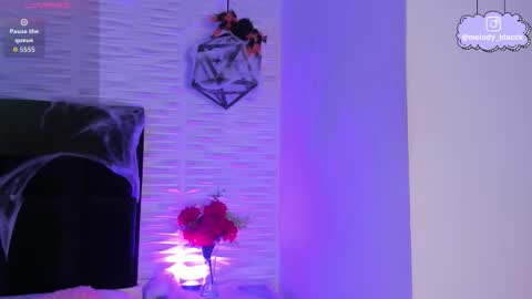 Snapshot of melody_black_ chatting on 28, 10, 2025 Melody online show from 28, 10, 2025