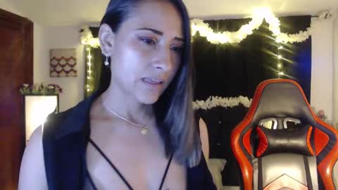 Snapshot of melody_sofia1 chatting on 3, 10, 2025 Melody online show from 3, 10, 2025