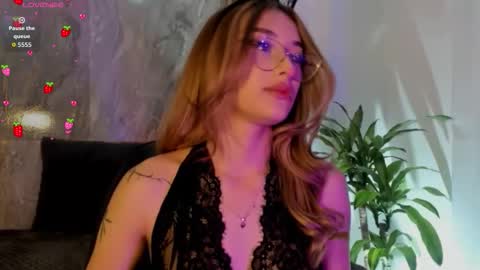 Snapshot of melodylanee chatting on 31, 10, 2025 melodylanee online show from 31, 10, 2025